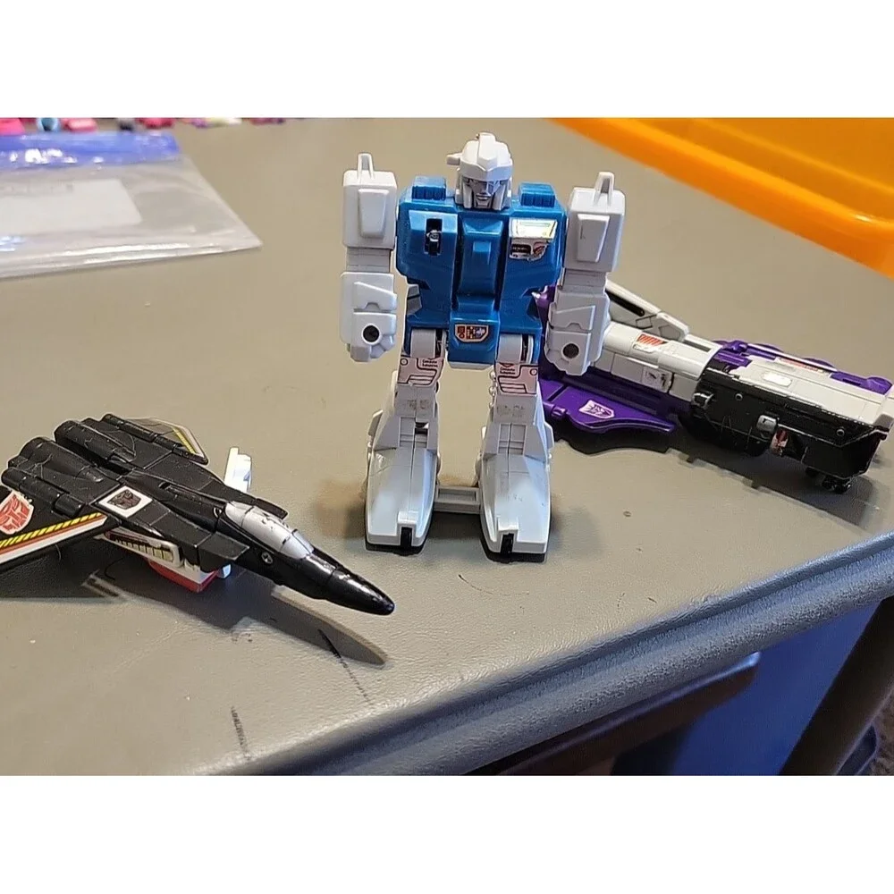 Vtg G1 Transformers No Accessories for‎ Parts Not complete